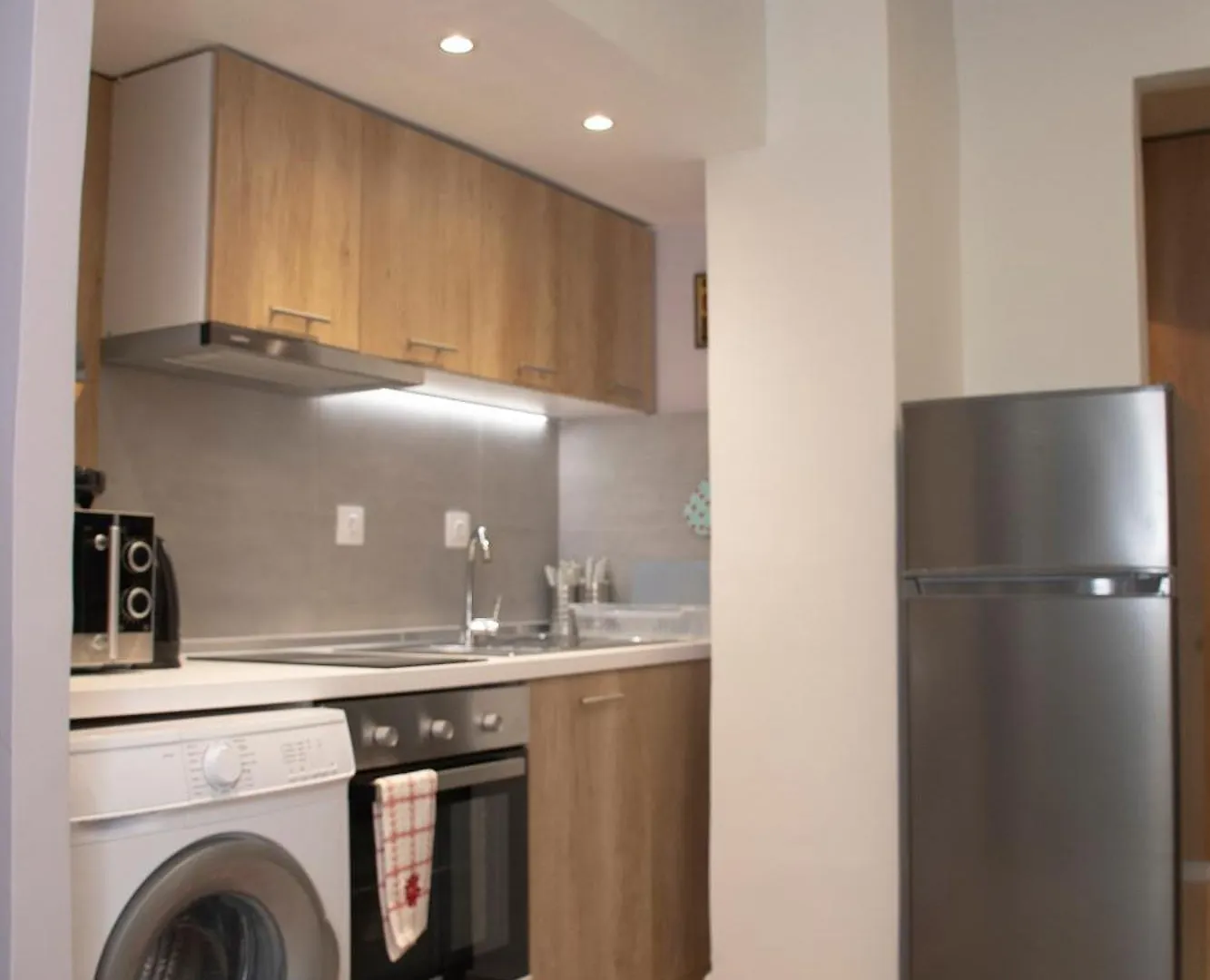C.27 Lili Urban_Apartment Θεσσαλονίκη 0*,